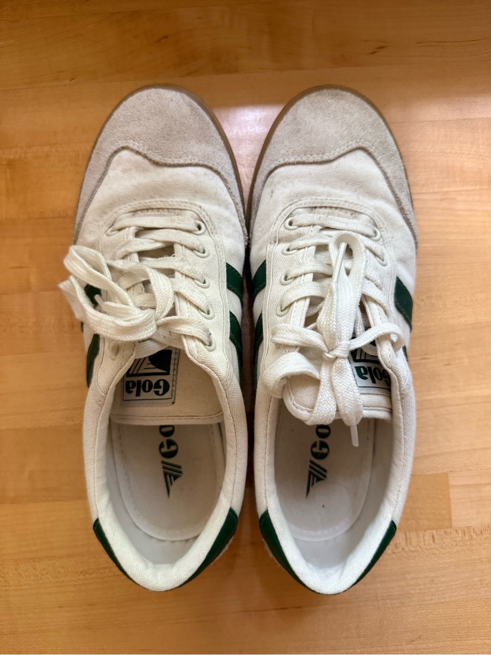 Gola women’s White Canvas Sneakers with Green Stripes